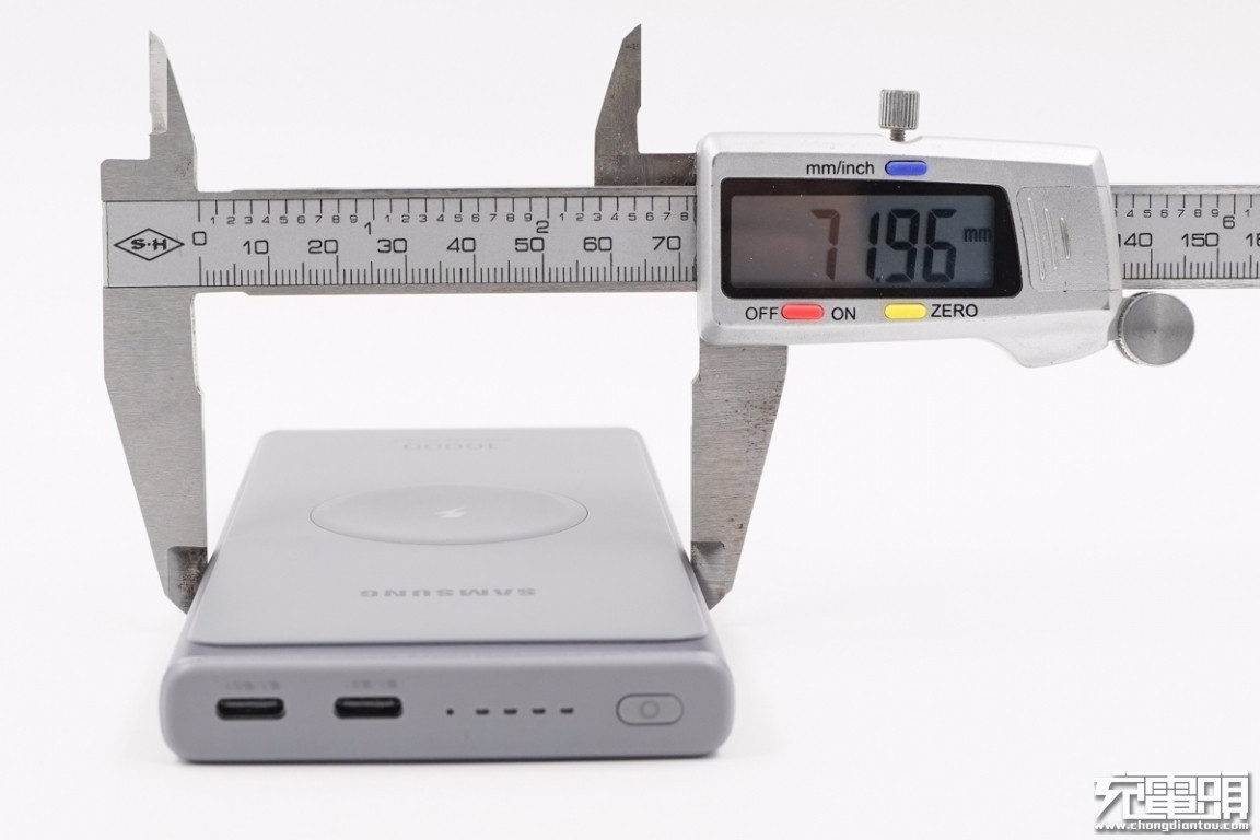 三星25w快充拆解视频,三星25w快充移动电源