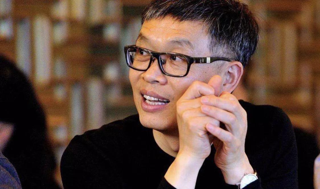 不知道她是否遍体鳞伤,只知道她是中国股市最不好惹的女人之一