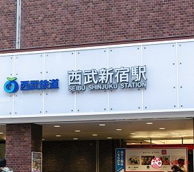 到牛排店点牛排,到牛排店吃牛排