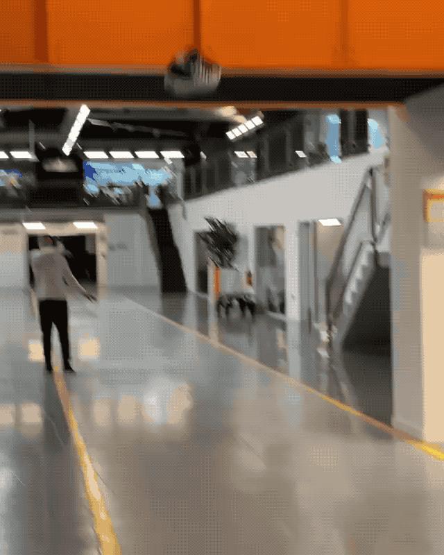 如何鉴定vans真假衣服,怎么能辨别vans鞋真假