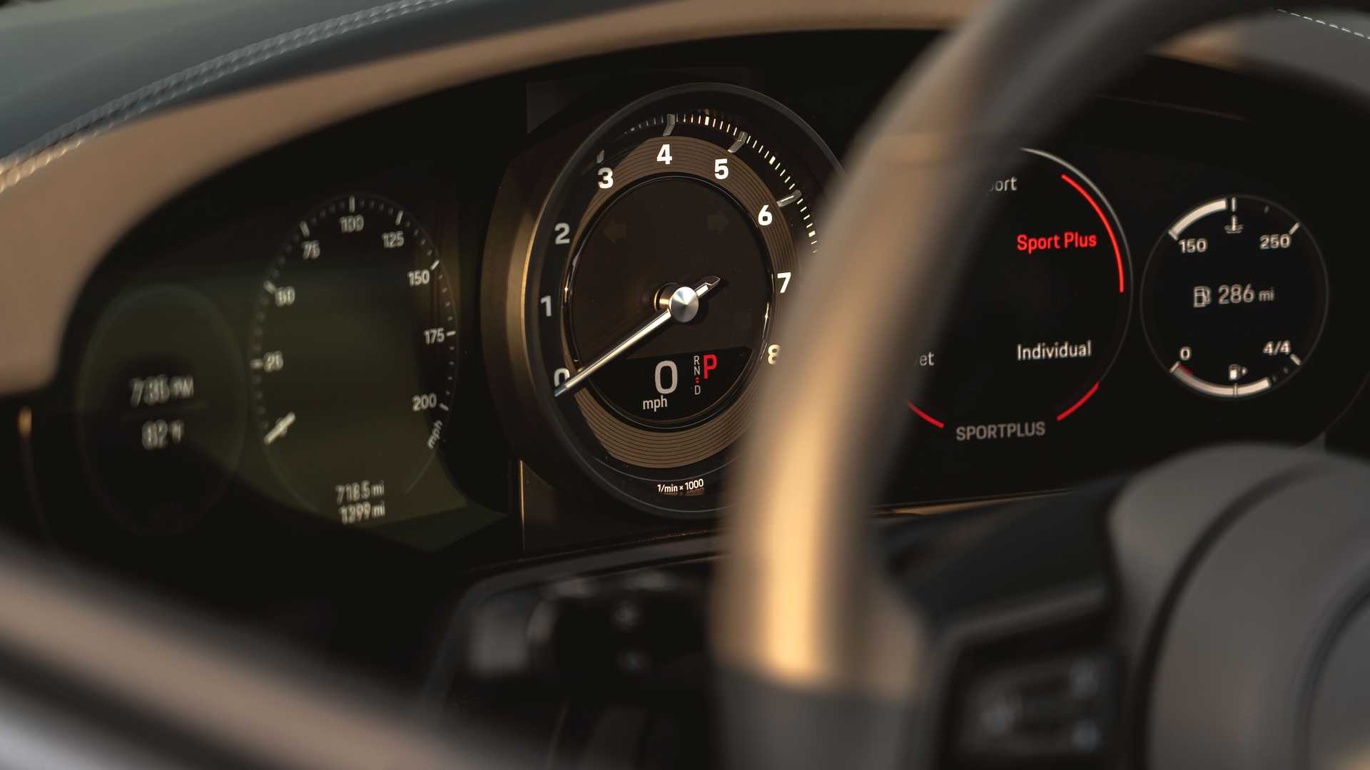 保时捷911targa4跑车,保时捷911targa4敞篷版