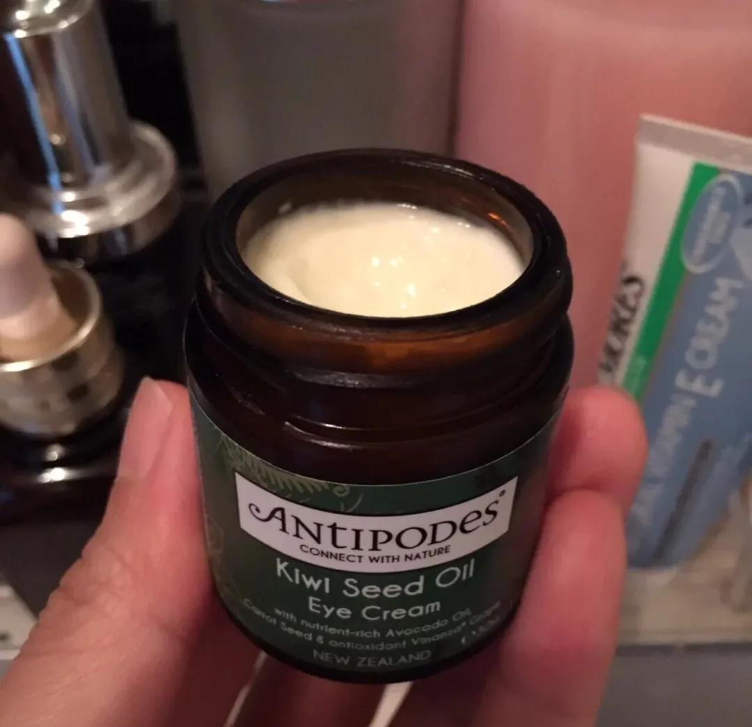 热门好用眼霜测评合集视频,最热门眼霜