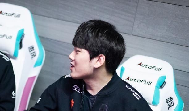 阿水请乐言吃外卖,阿水直播开玩笑