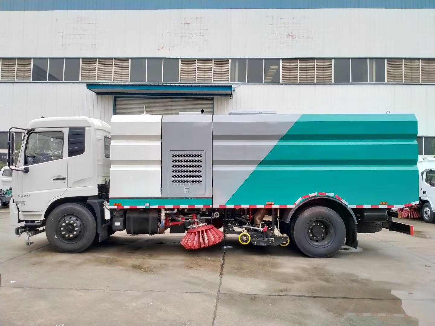 东风天锦洗扫车操作介绍,东风天锦洗扫车各个按键功能介绍