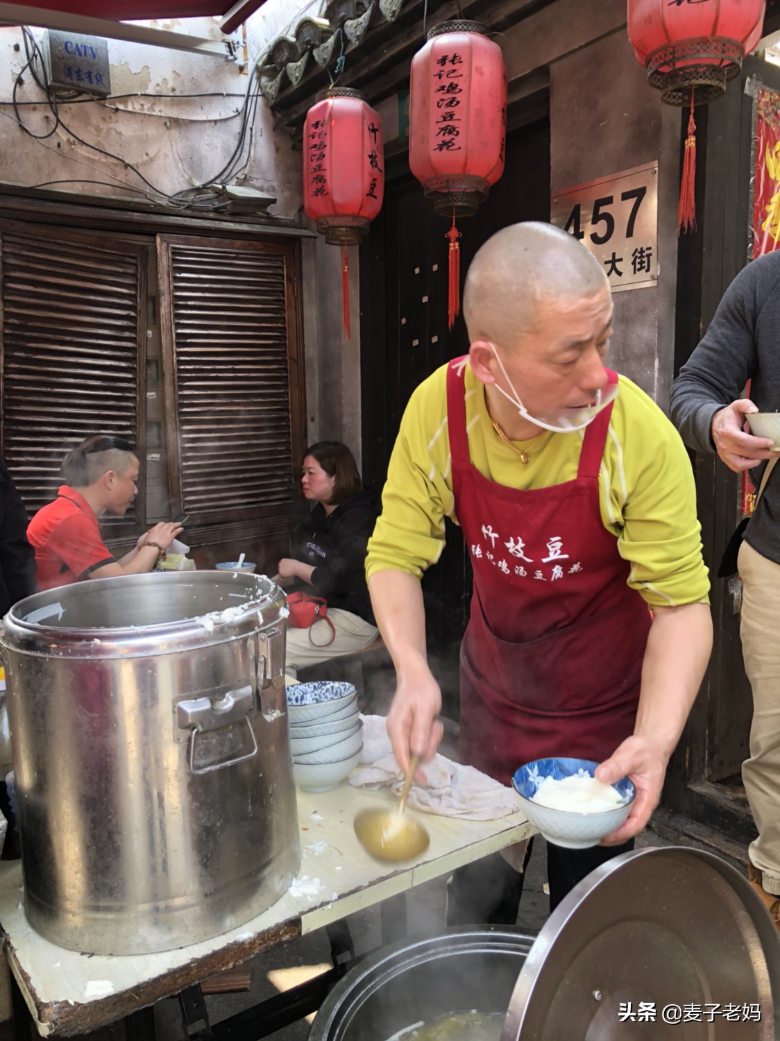 一家三口游古镇必吃网红美食,旅行攻略一个打卡超火美食景点
