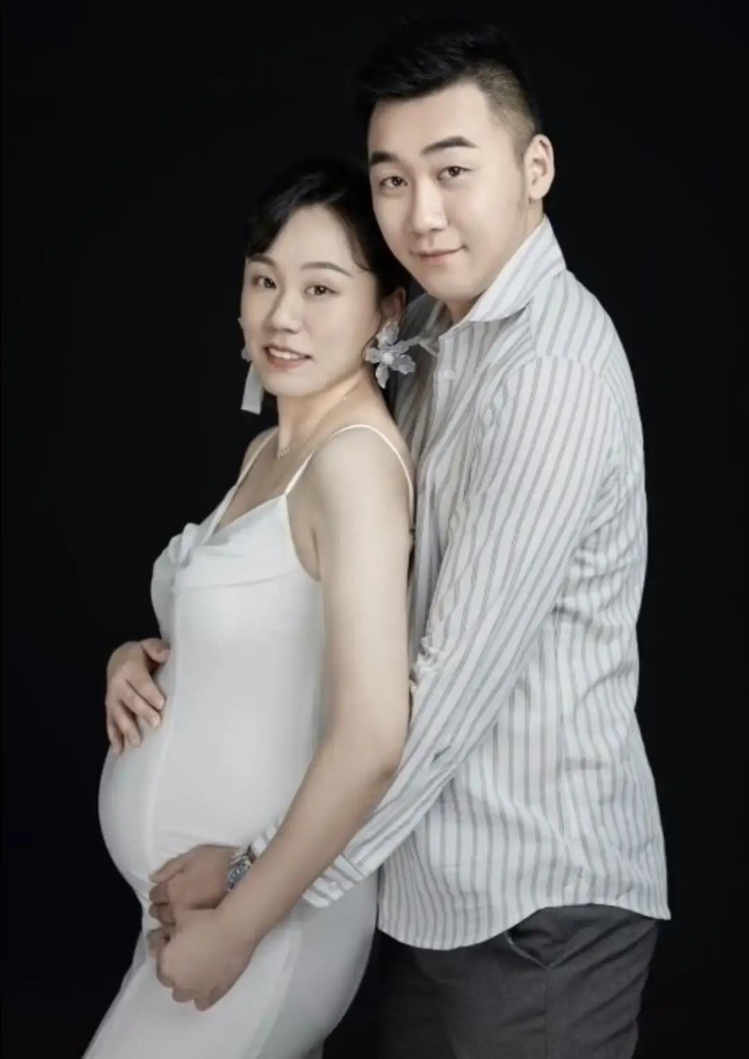 4对冠军夫妻将迎来下一代,3位是二胎宝宝,网友称国家队后继有人