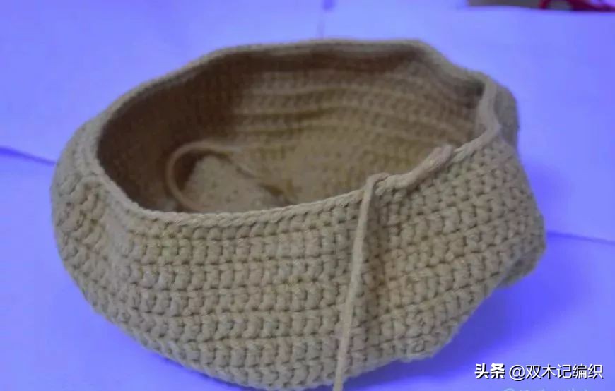 冬天到了怎么织帽子,自己织的太阳帽