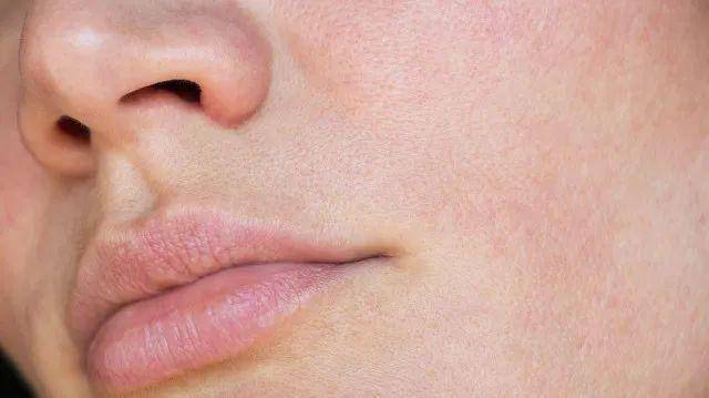 大瓶精华推荐美白抗皱,好用的大牌精华美白提亮的