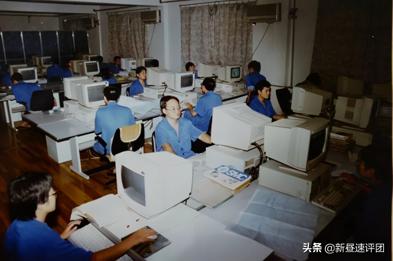 pc97和win98哪个好,日本pc98