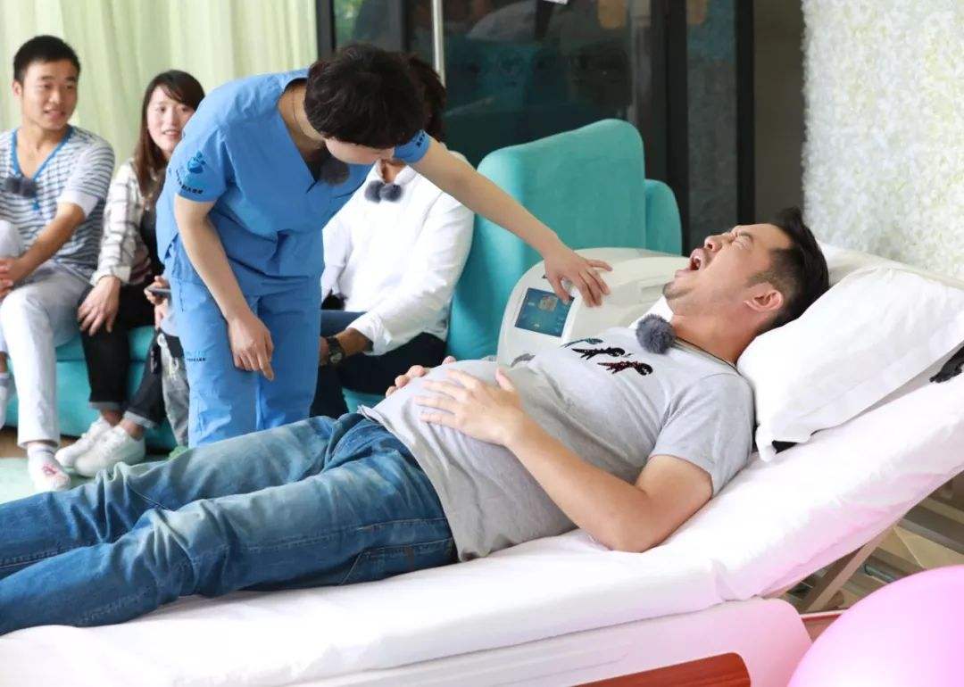 37周足月,这些分娩症状就可能会出现,孕妈们要注意观察