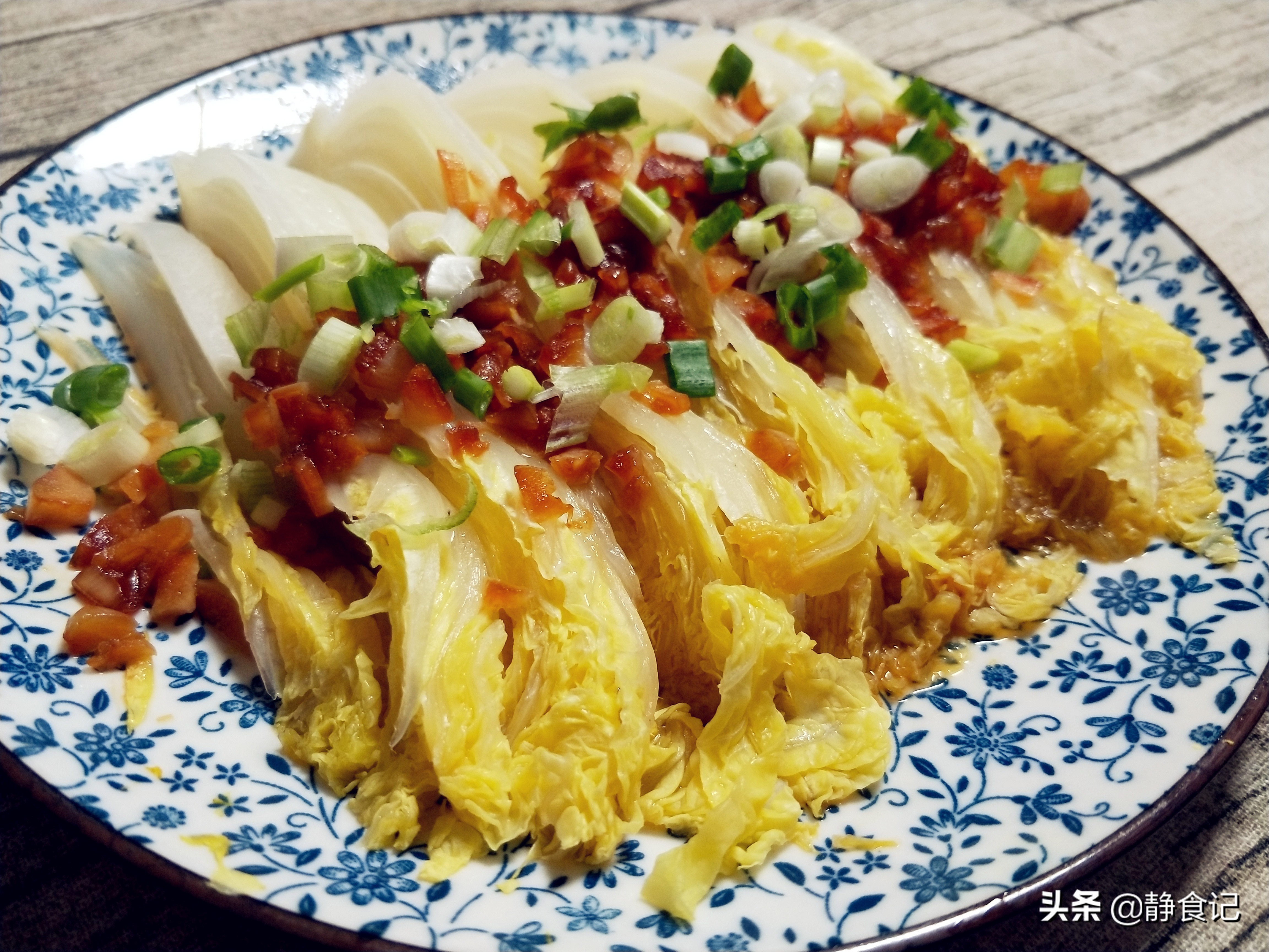 过年油腻多，吃点这菜，促进肠胃蠕动防便秘，给肠胃“大扫除”！