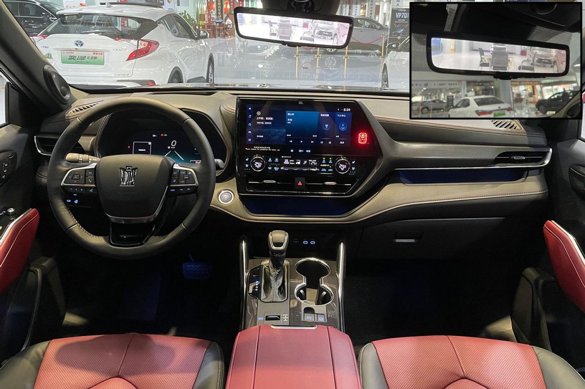 丰田皇冠陆放比汉兰达高级,皇冠陆放和全新汉兰达驾驶感受