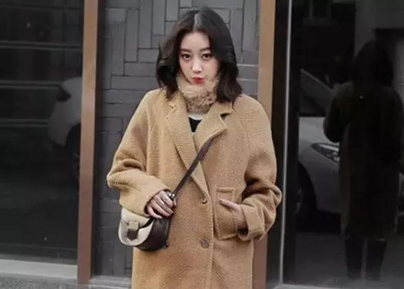 白色羊毛大衣日常如何打理,加拿大鹅的正确清洗方法