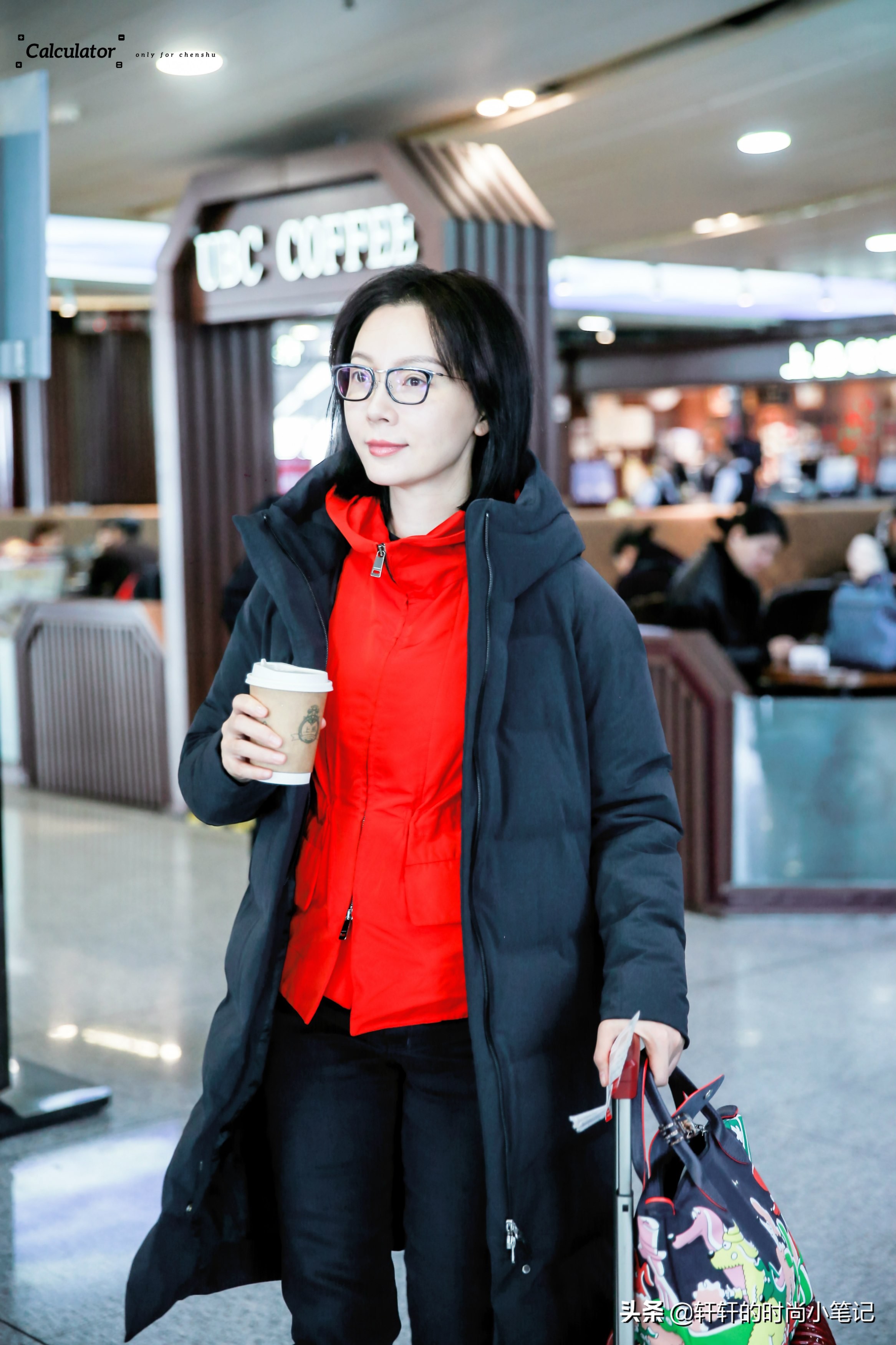 42岁陈数真会穿,42岁的陈数穿衣服