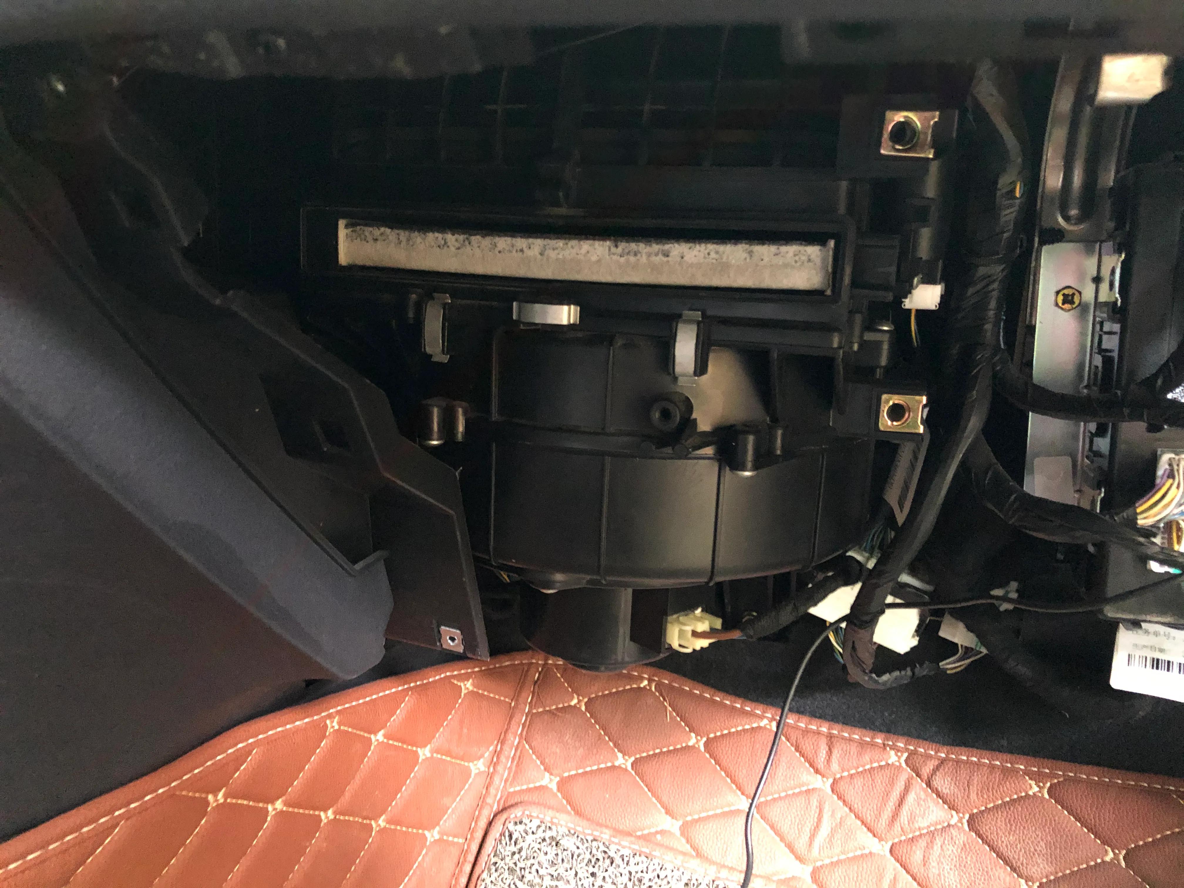 空调滤芯更换教程探岳,空调滤芯更换教程福特