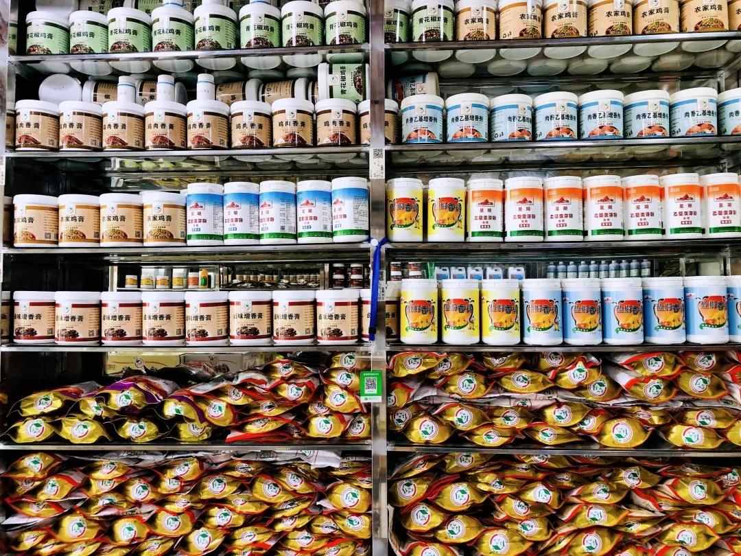 为什么餐馆的饭都比家里做的好吃,为什么饭店里的饭菜那么贵