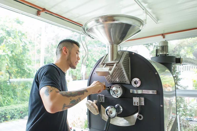 泰国曼谷唐人街咖啡馆,曼谷最吓人的咖啡馆