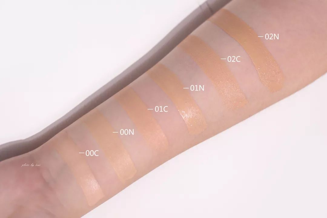 好用的粉底真实测评,10块粉底液测评