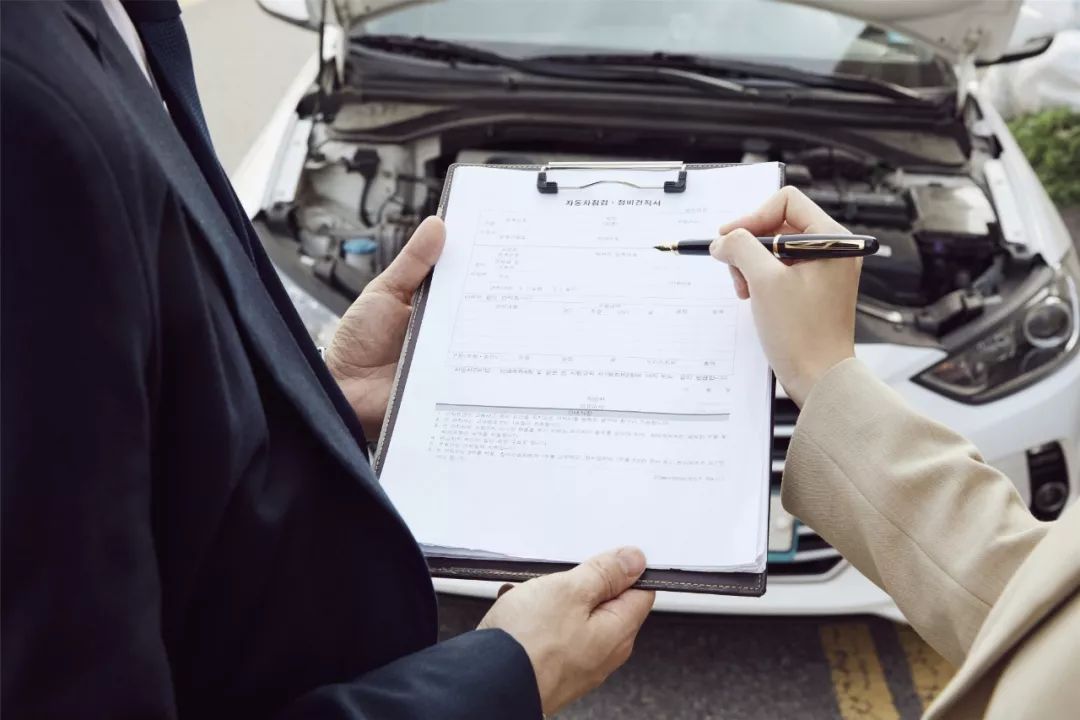 车险到期后怎么续保最省钱,车险到期提前多长时间续保比较好