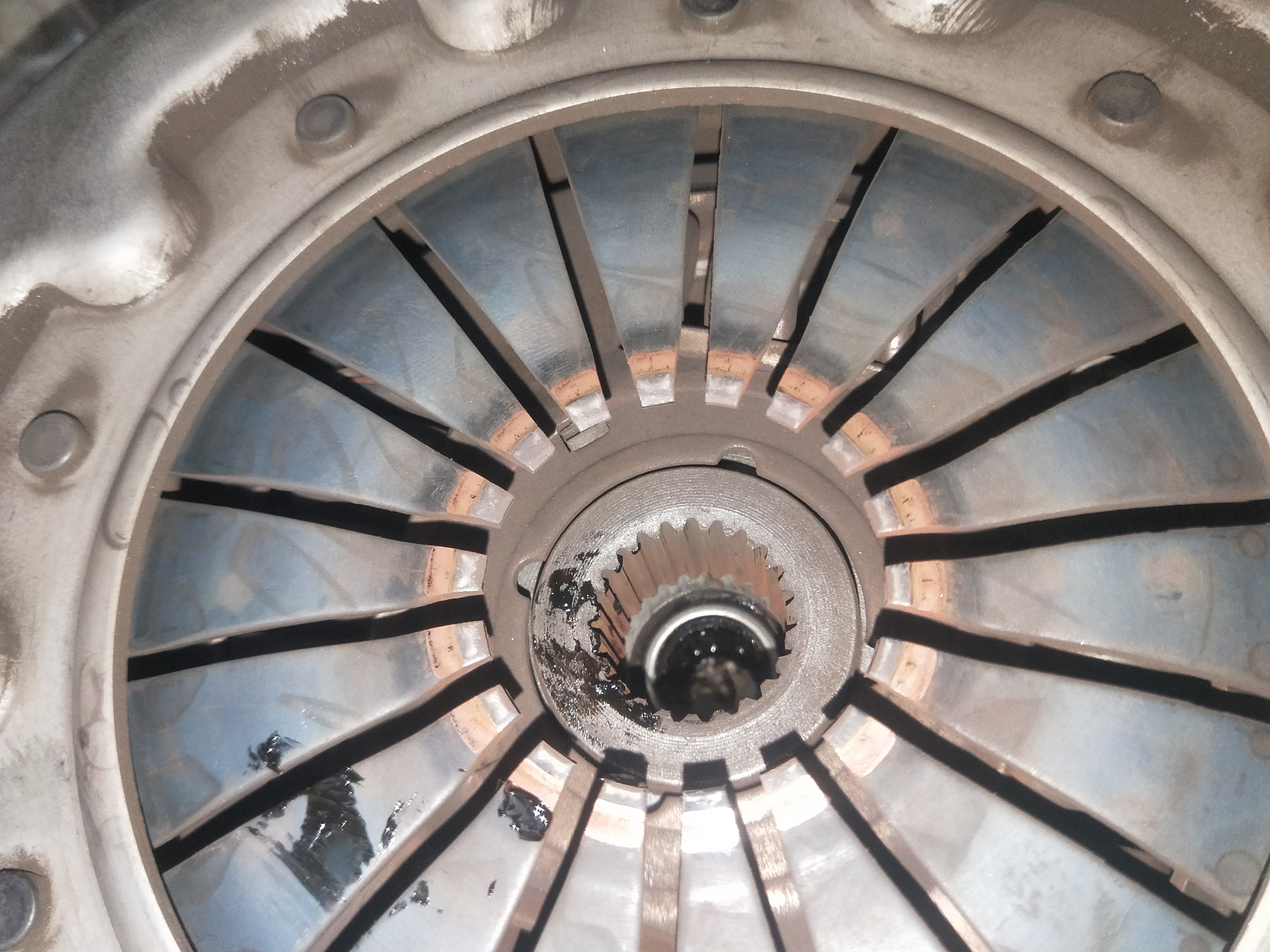 五菱荣光离合失灵怎么回事,五菱荣光3挡和4挡挂不上怎么回事