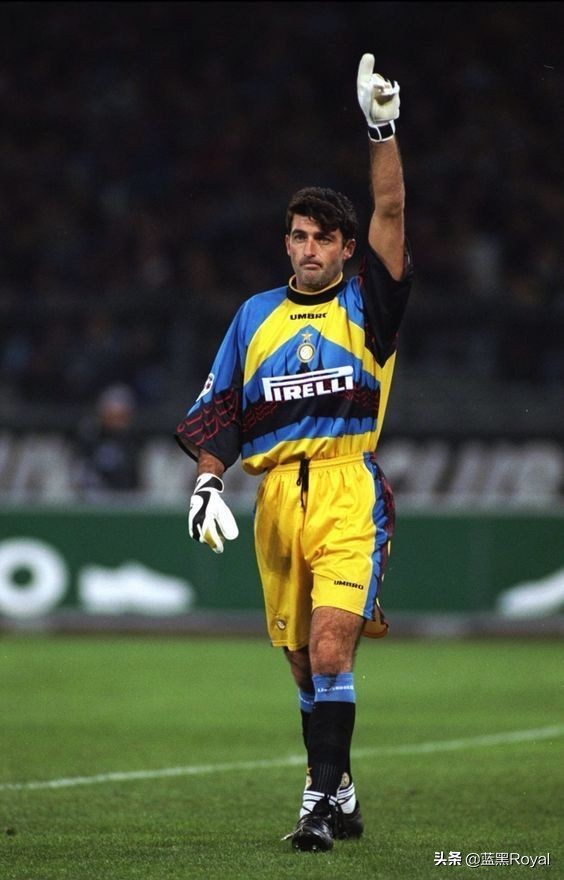 意大利门将帕柳卡,帕柳卡二流门将