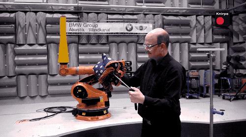 劳斯莱斯一把伞10万元,劳斯莱斯十万元的伞