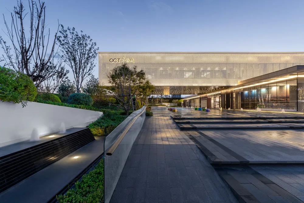 太原华侨城天鹅堡休闲区,太原华侨城天鹅堡公园