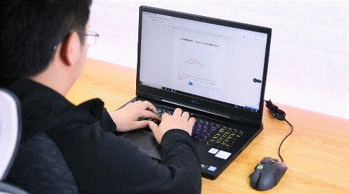 戴尔游戏本g7测评推荐,17寸游戏本电脑万元推荐