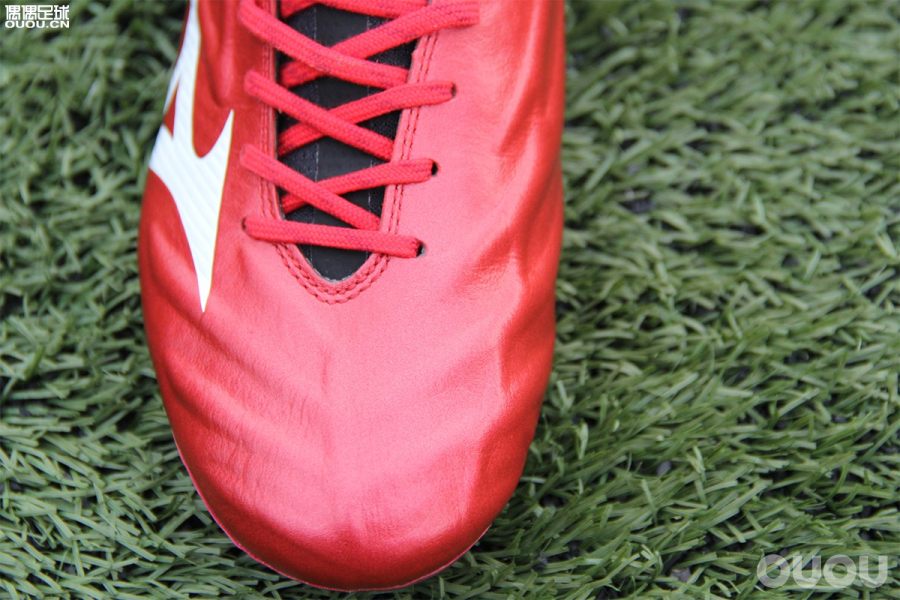 nike足球鞋全线测评,popa足球鞋实战测评