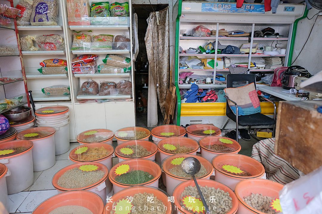 不打眼的通泰街，蕴藏了了一代长沙人的美食回忆