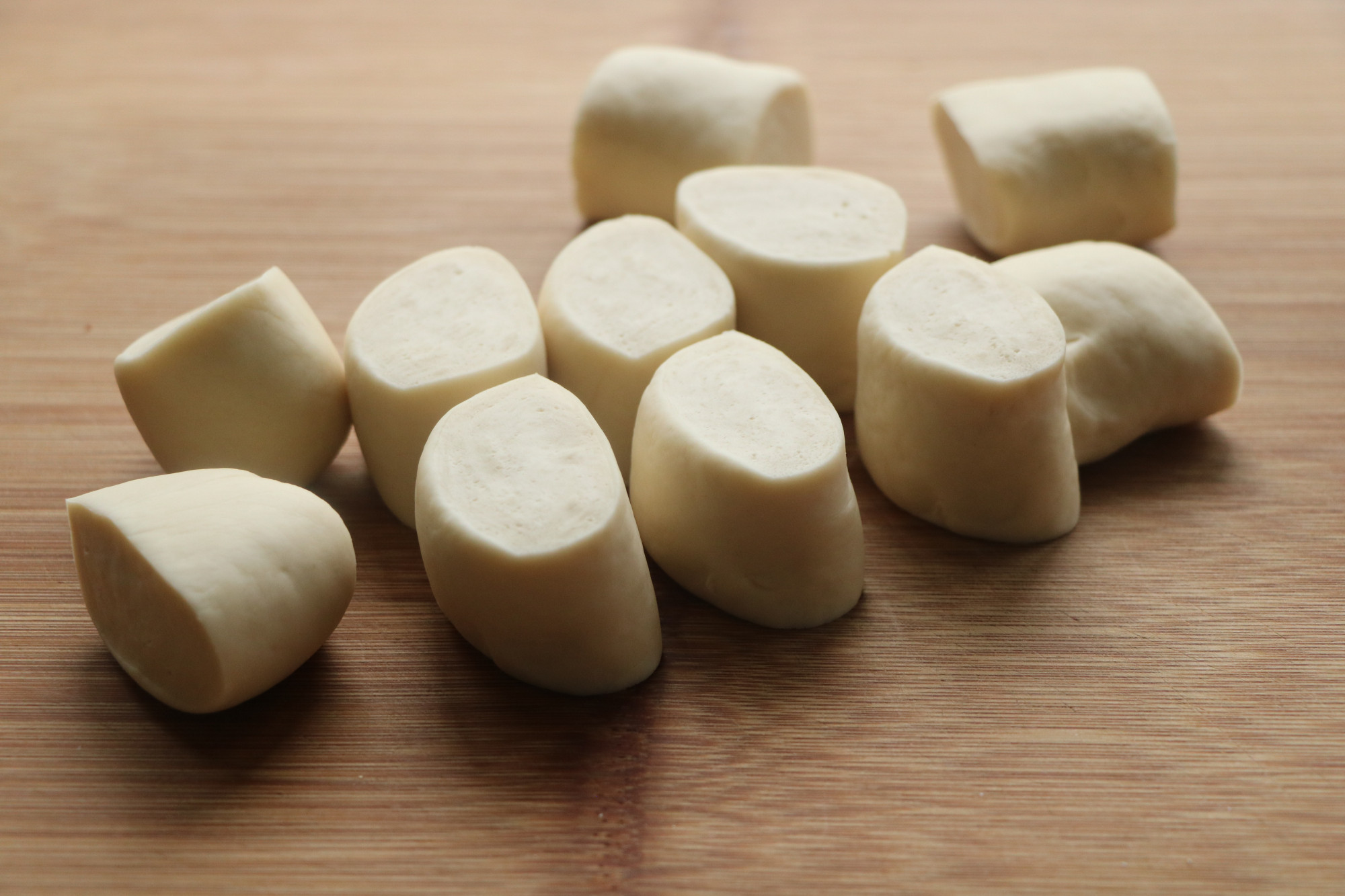 牛肉饼怎么做酥脆松软有层次,牛肉饼这样做太香了