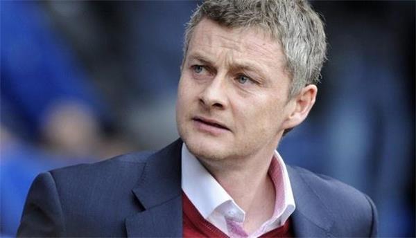 武磊是什么,武磊转会曼联