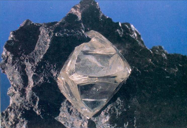 钻石鉴别最简单的方法画线,钻石证书真伪鉴别方法