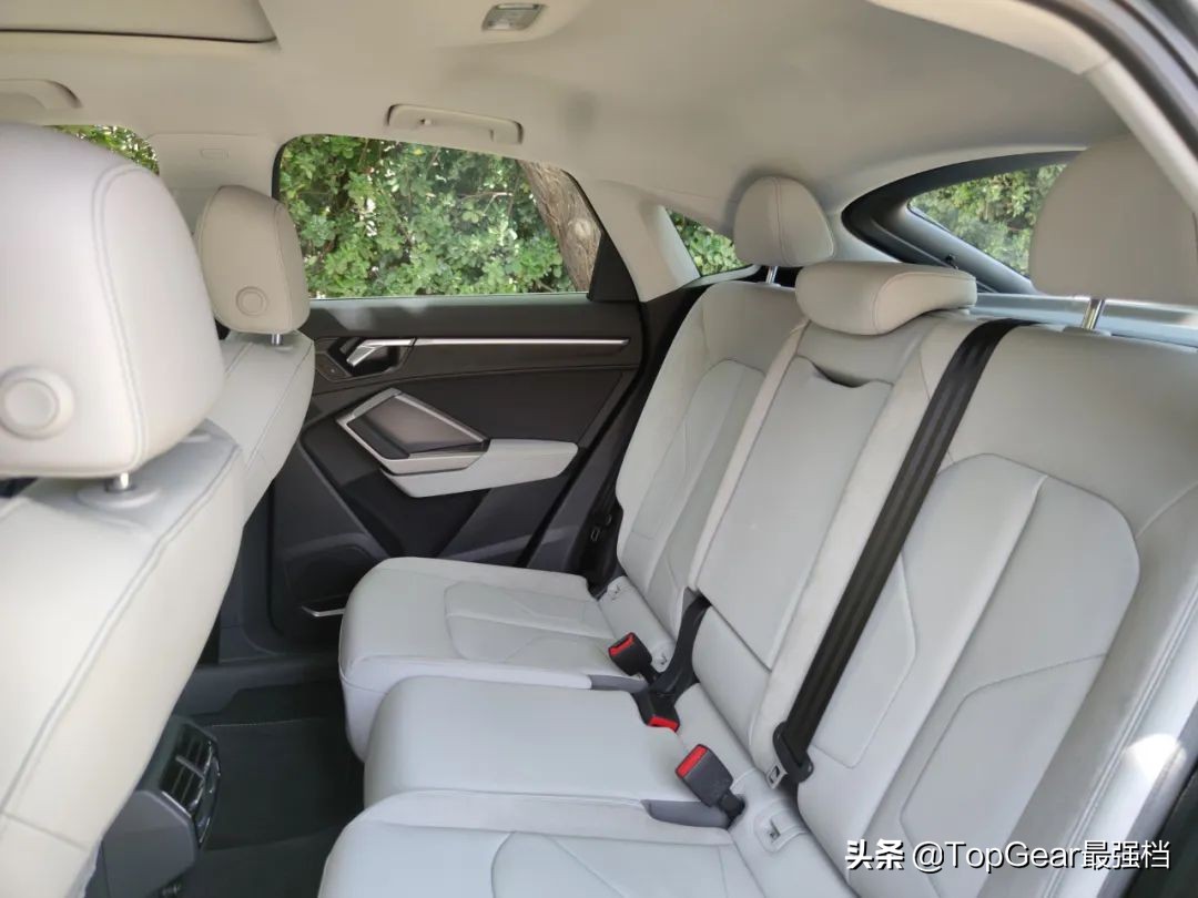 奥迪q3侧颜图片,奥迪q3轿跑美背