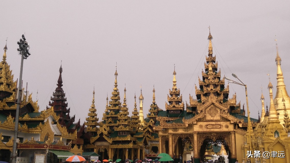 缅甸仰光大金塔全景图,仰光大金塔和勐焕大金塔全景