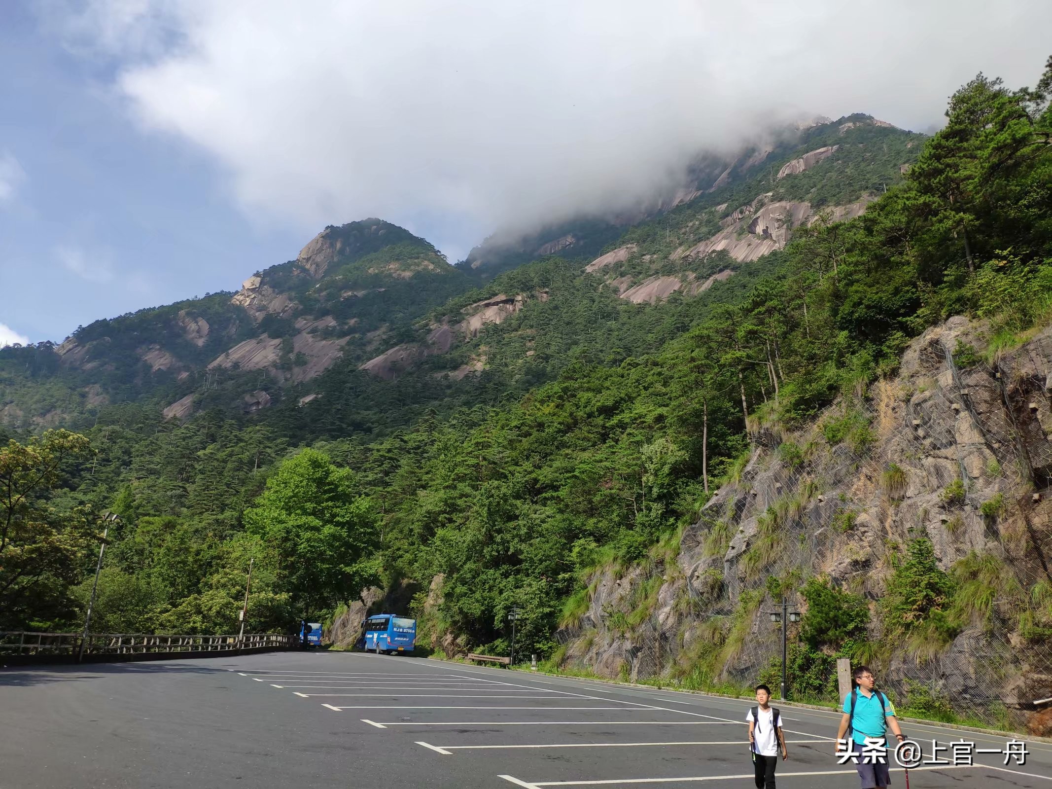 黄山的壮丽景色令人叹为观止,领略一次黄山的壮阔