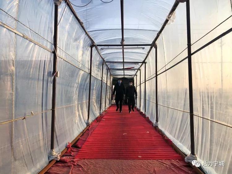 内蒙古赤峰市优化疫情防控措施,没有一个冬天不可逾越武汉加油