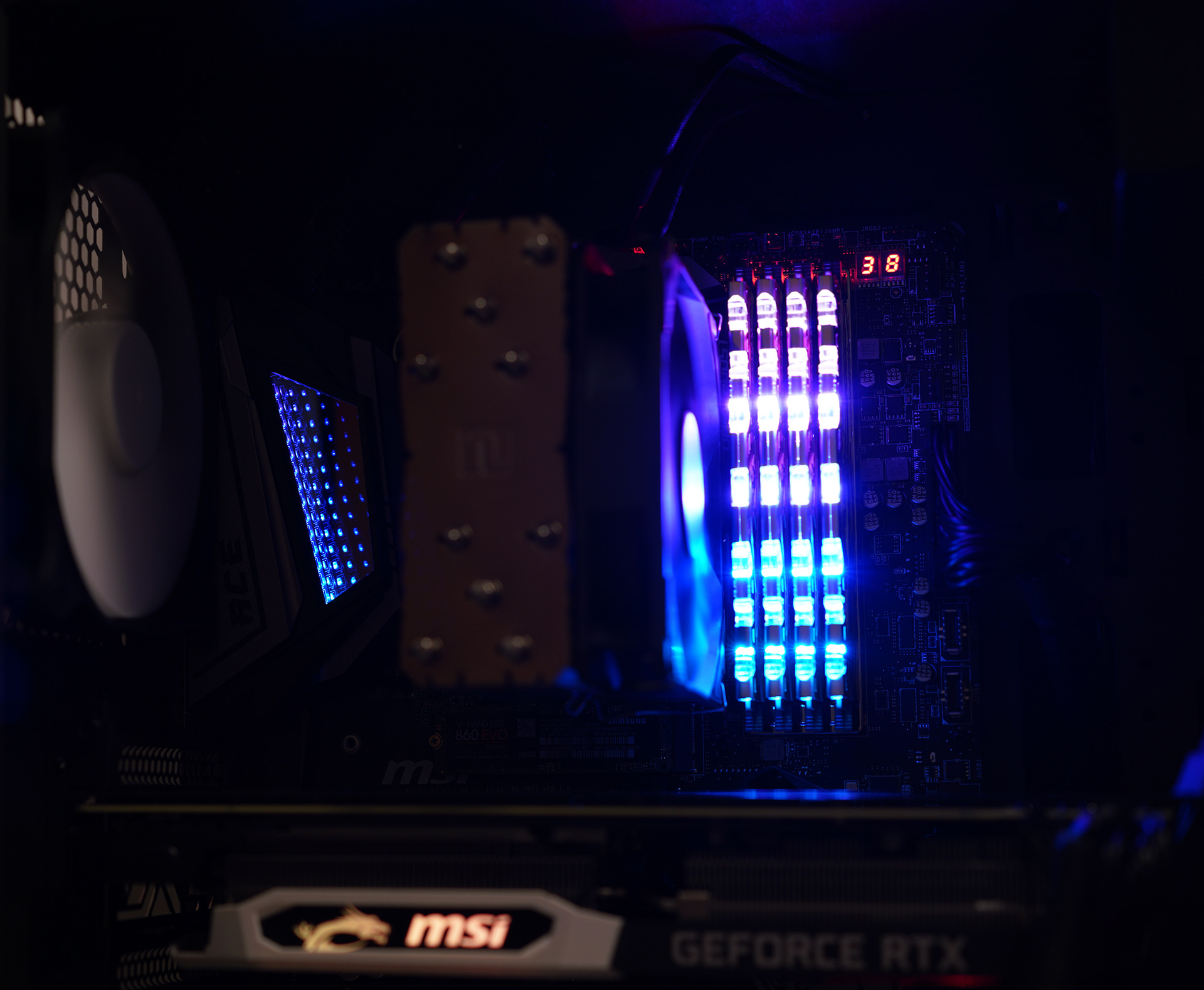 中奖了一个300元的散热却去装了台万元游戏主机？