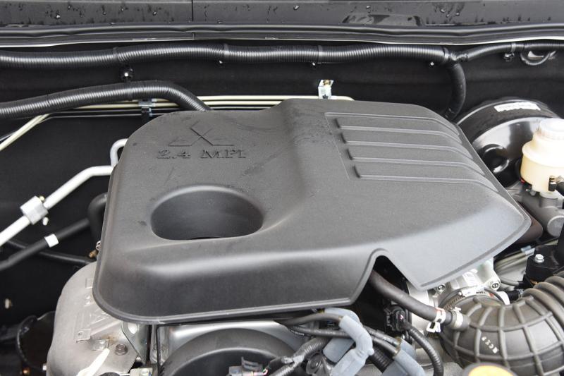 福迪揽福和普拉多,福迪新款轿车