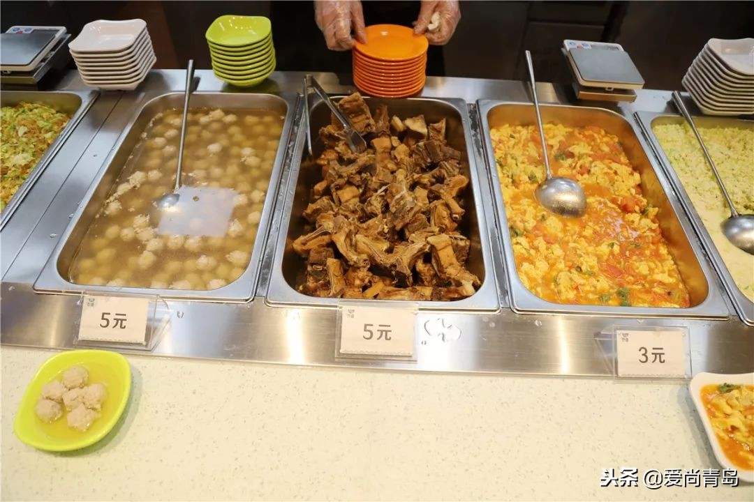 青岛社区助老食堂,青岛60岁老人自助餐半价的餐厅