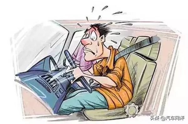 一般车子涉水怎么处理比较好,爱车涉水该怎么办