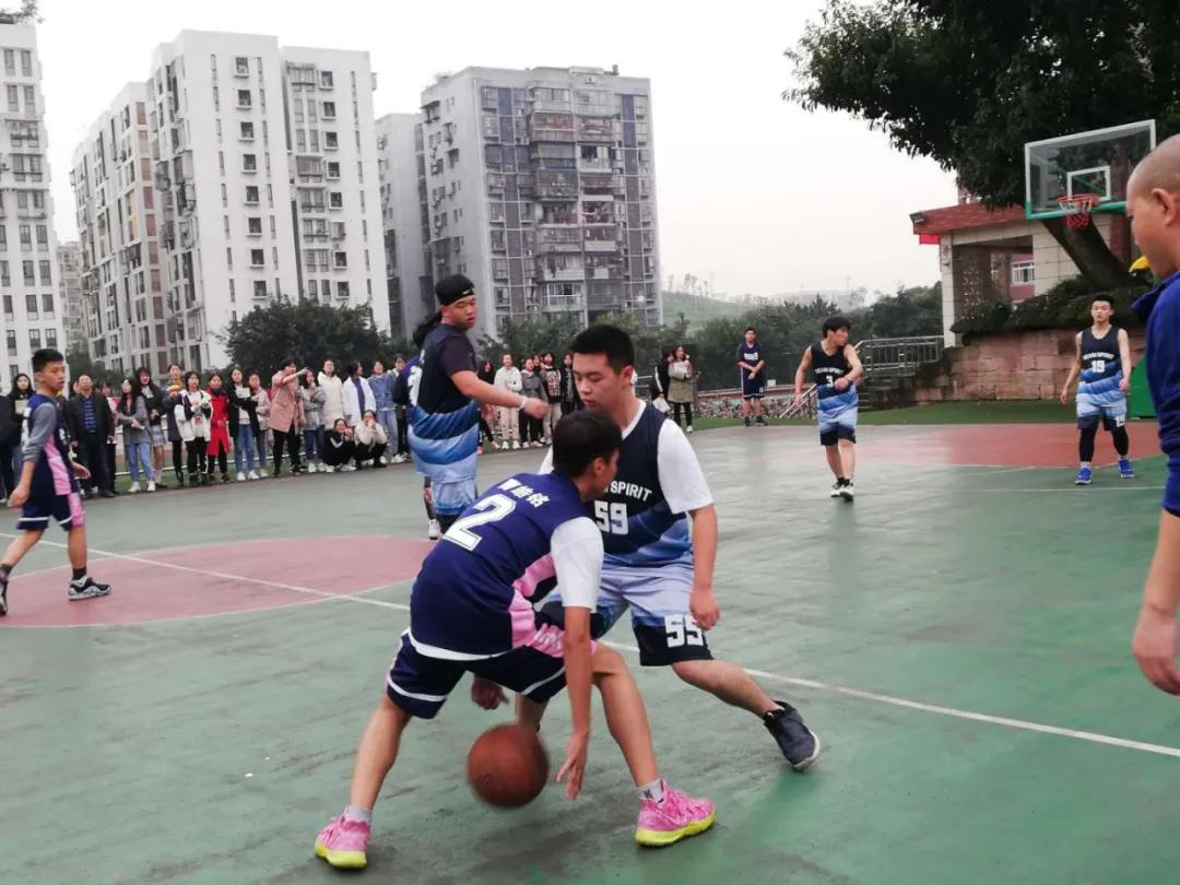 閲嶅簡甯傚崡鍗庝腑瀛﹀湪鍏ㄥ競鎺掑悕绗嚑,閲嶅簡鍗楀崕涓鍦ㄩ噸搴嗗競鎺掑悕绗嚑