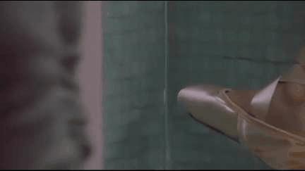 练芭蕾会导致膝超伸吗,练芭蕾舞的脚有多可怕