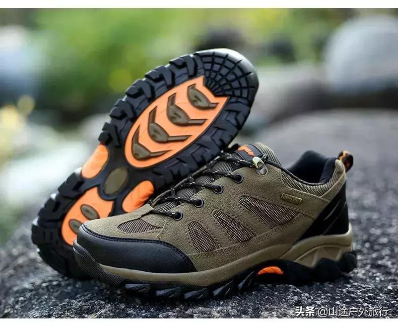 为什么徒步必须穿徒步鞋,户外徒步的基本知识
