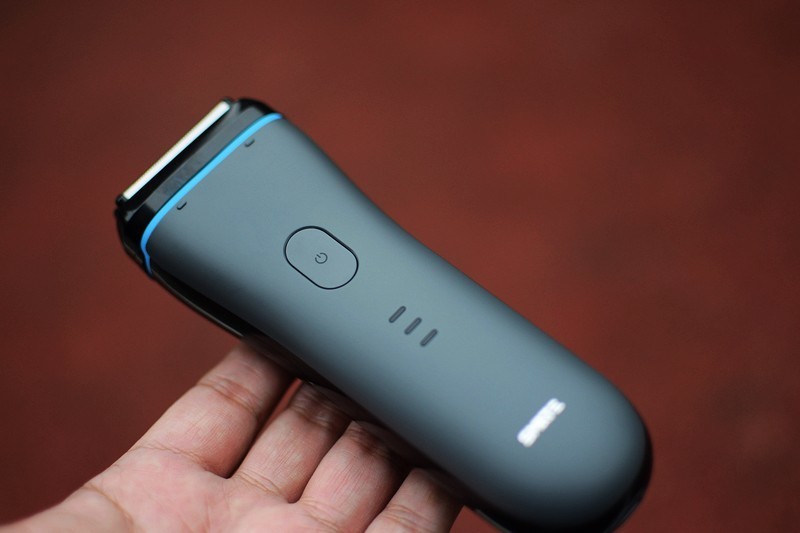 须眉往复式剃须刀多少钱 (须眉往复式剃须刀剃不干净)