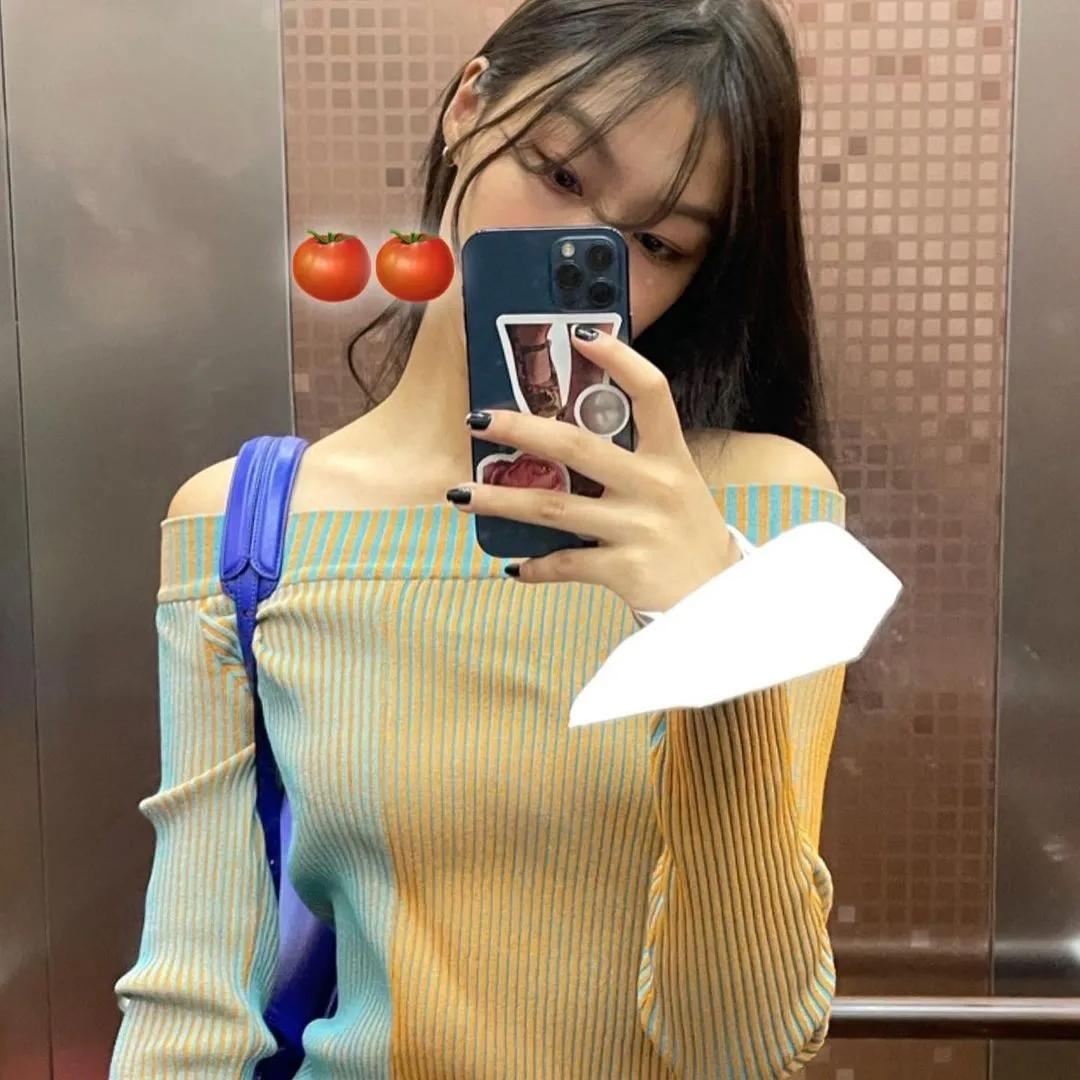 气质针织秋冬穿搭一整套,明星同款针织衫日常穿搭