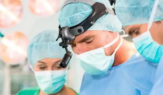 出现肛瘘了怎么办,低位肛瘘手术一个月能长好吗