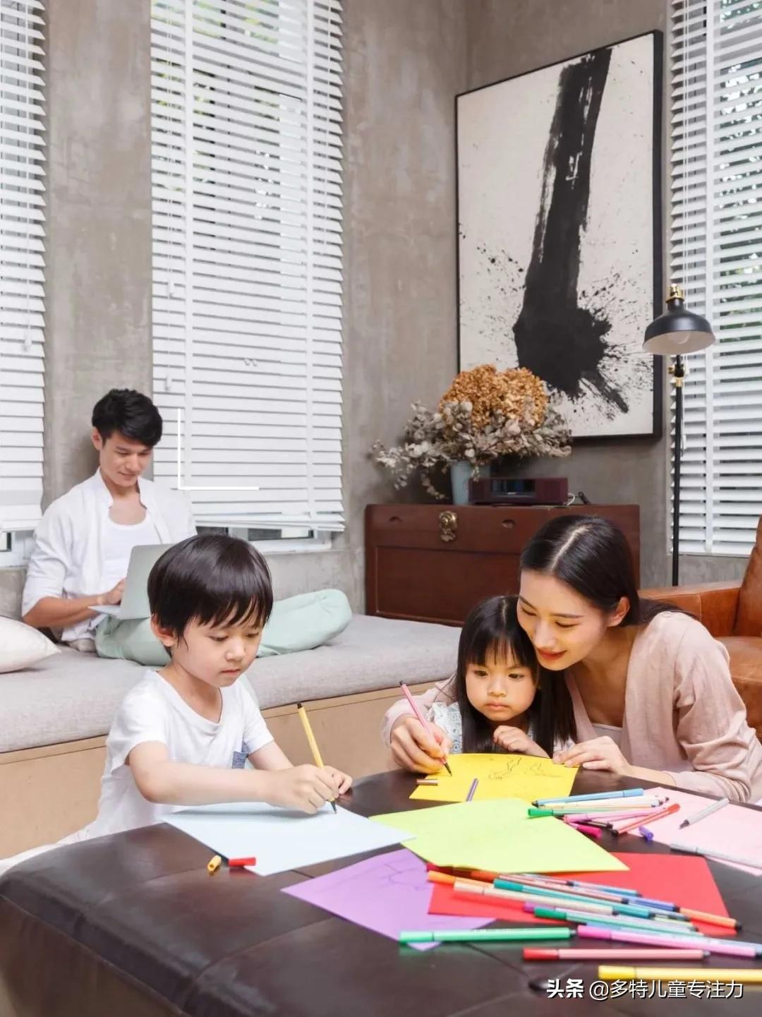 孩子沉迷于动画片的原因,小孩经常看动画片有什么影响