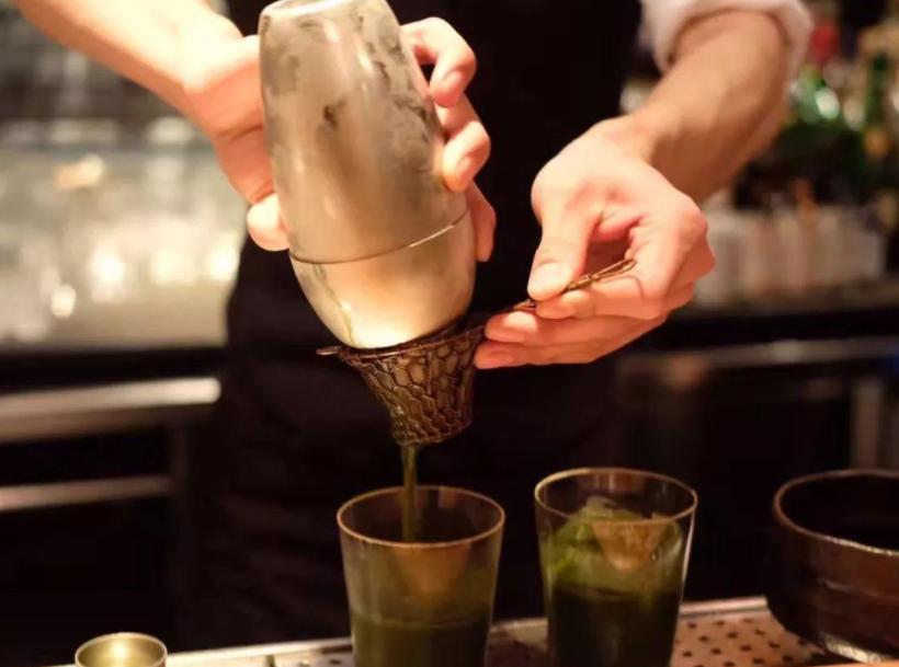 酒不好喝为什么都喜欢喝,喝酒难受为什么那么多人喜欢喝酒