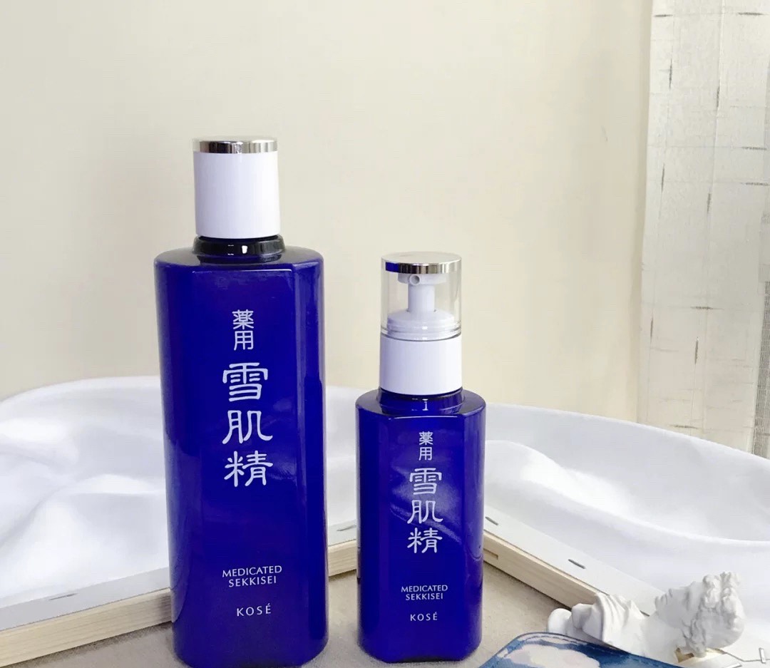 雪花秀臻秀智颜水乳,雪花秀滋盈水乳去黄提亮